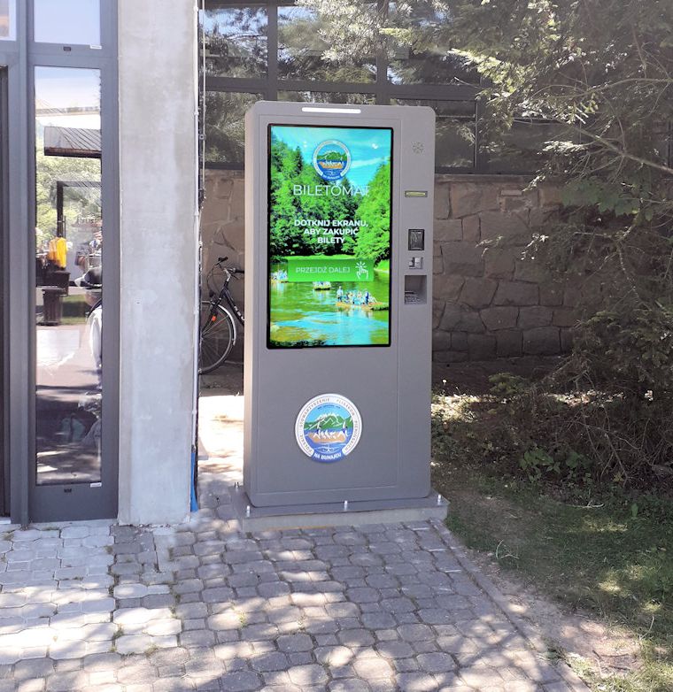 Biletomat na przystani flisackiej